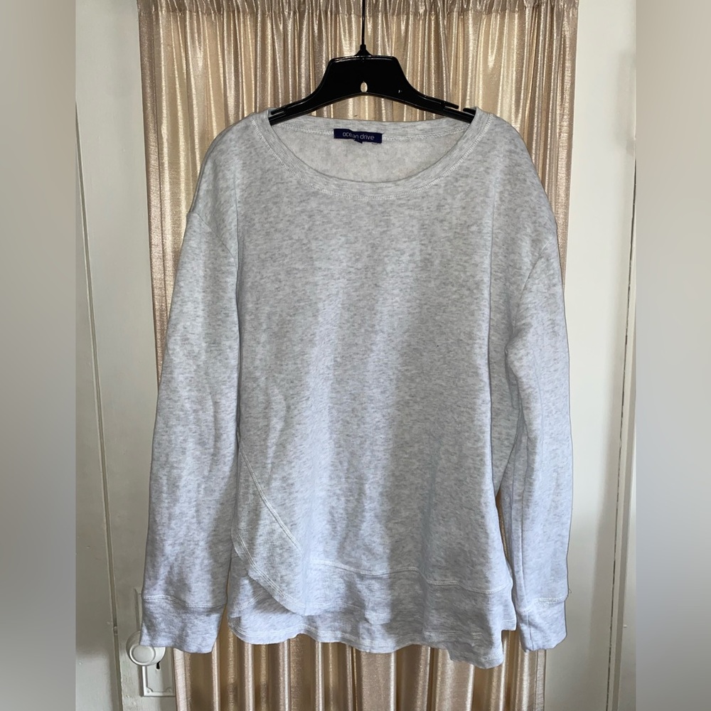 Ocean Drive Pullover Sweatshirt!! NWOT!